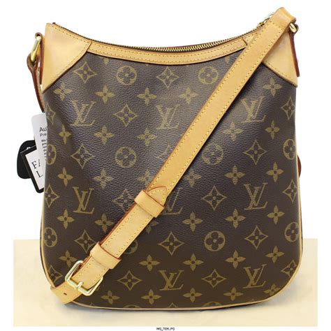 louis vuitton cross body bag women's|louis vuitton large shoulder bag.